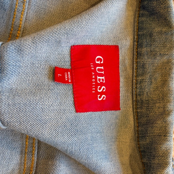 Guess Jean Jacket With Guess Stripe down arms. Mens Size Large - Picture 5 of 6